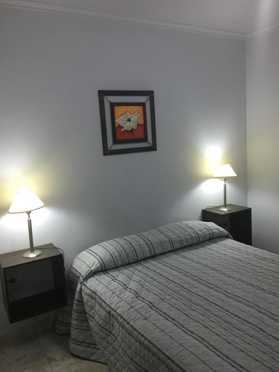 Apartamento Los Abuelos Calle Peron Colón Exterior foto